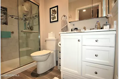 32 Cameron Court, Freehold, NJ 07728 - Photo 22