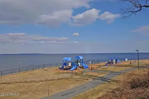 24 Catherine Ct, Laurence Harbor, NJ 08879 - Photo 30
