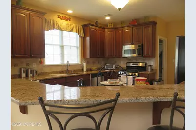 123 Scarborough Way, Marlboro Township, NJ 07746 - Photo 14