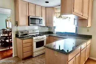 2400 Coral Leaf Rd, Toms River Township, NJ 08755 - Photo 6