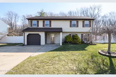 4 Colgate Court, Hazlet Township, NJ 07730 - Photo 1