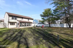 4 Colgate Ct, Hazlet Township, NJ 07730 - Photo 36