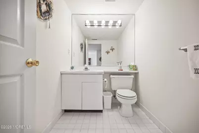 38 Hemlock Way, Freehold, NJ 07728 - Photo 18