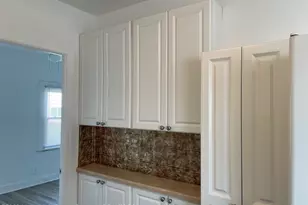 237 Seabreeze Ave, Middletown, NJ 07748 - Photo 8