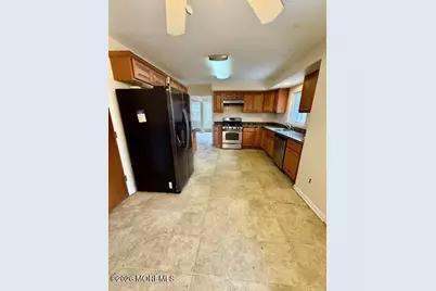 450 Burlington Road, Freehold, NJ 07728 - Photo 14