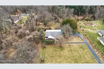 450 Burlington Road, Freehold, NJ 07728 - Photo 4