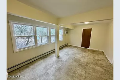 450 Burlington Road, Freehold, NJ 07728 - Photo 18