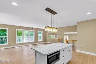 510 Pinehurst Rd, Cream Ridge, NJ 08514 - Photo 12