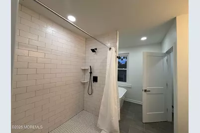 438 Lawrence Street, Burlington City, NJ 08016 - Photo 10