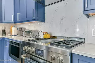 365 Ocean Blvd, Long Branch, NJ 07740 - Photo 12