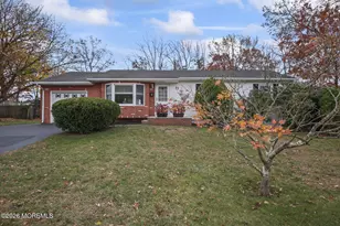 31 Southport Dr, Howell Township, NJ 07731 - Photo 1