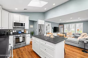 1641 Holbrook St, Oakhurst, NJ 07755 - Photo 20