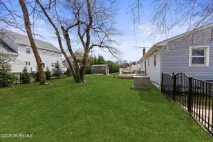 1641 Holbrook St, Oakhurst, NJ 07755 - Photo 30