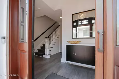 78 W Front Street #D, Red Bank, NJ 07701 - Photo 4