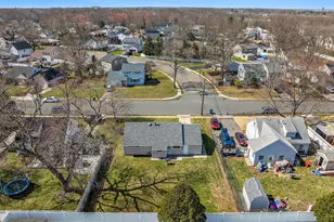 19 Mountain Ave, Hazlet Township, NJ 07730 - Photo 24