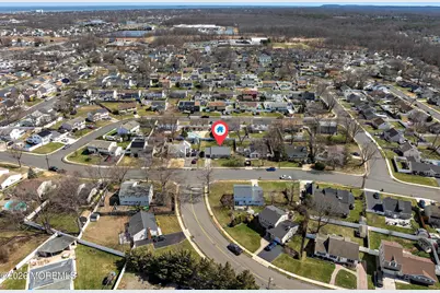 19 Mountain Avenue, Hazlet Township, NJ 07730 - Photo 26