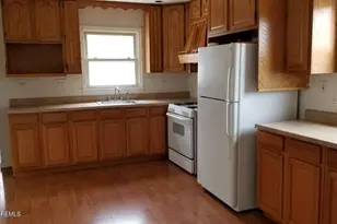 702 Edmunds Ave, Union Beach, NJ 07735 - Photo 4