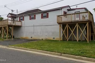 702 Edmunds Ave, Union Beach, NJ 07735 - Photo 1