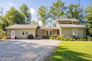 7 Marl Rd, Farmingdale, NJ 07727 - Photo 1