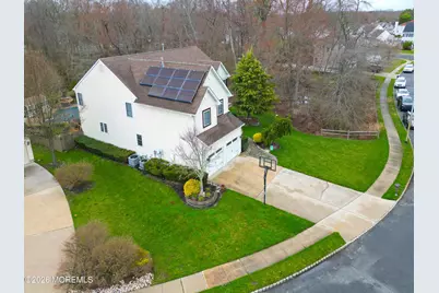 8 Clearbrook Court, Howell Township, NJ 07731 - Photo 6