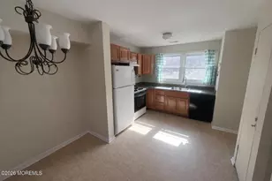 16 Pin Oak Ln, Little Egg Harbor, NJ 08087 - Photo 10