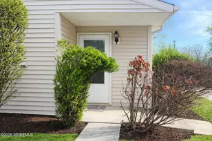 16 Pin Oak Ln, Little Egg Harbor, NJ 08087 - Photo 2