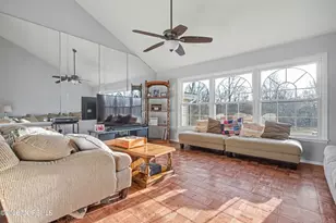 22 Burki Pl, Freehold, NJ 07728 - Photo 24