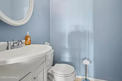 22 Burki Place, Freehold, NJ 07728 - Photo 26