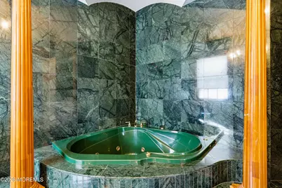 3 S Elberon Square, Long Branch, NJ 07740 - Photo 12