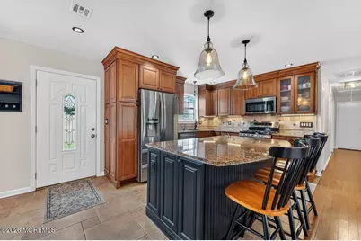 569 Winterberry Boulevard, Jackson, NJ 08527 - Photo 4