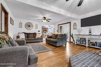 106 Vienna Road, Howell Township, NJ 07731 - Photo 4