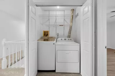 7 Farragut Square, Howell Township, NJ 07728 - Photo 16