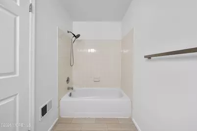 7 Farragut Square, Howell Township, NJ 07728 - Photo 18