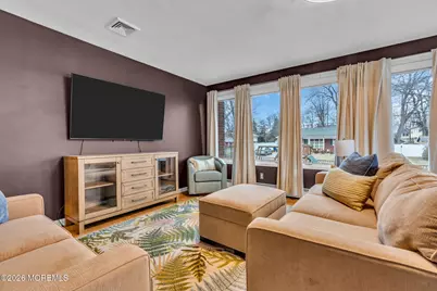 477 N Fox Avenue, Belford, NJ 07718 - Photo 20