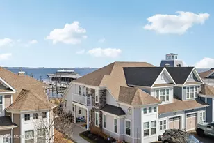 13 Halfmoon Ct, Highlands, NJ 07732 - Photo 1