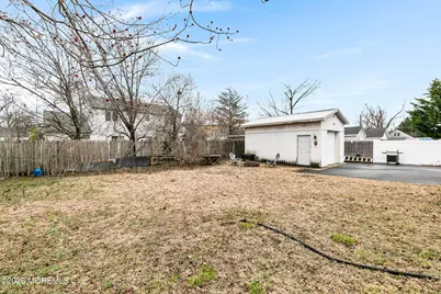 657 Campbell Avenue, Port Monmouth, NJ 07758 - Photo 40