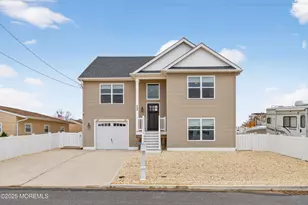 113 E Delaware Dr, Little Egg Harbor, NJ 08087 - Photo 1