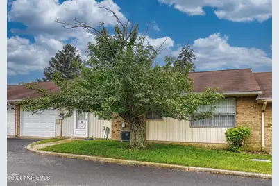 32C Yorkshire Court, Manchester Township, NJ 08759 - Photo 2