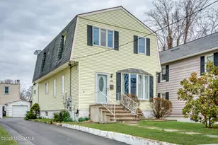 138 3rd St, Keyport, NJ 07735 - Photo 2