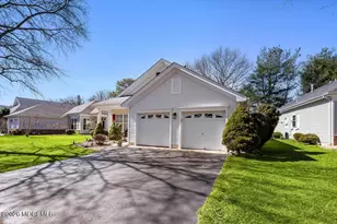 36 Silverspring Dr, Lakewood, NJ 08701 - Photo 4