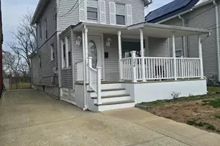 194 River St, Red Bank, NJ 07701 - Photo 2