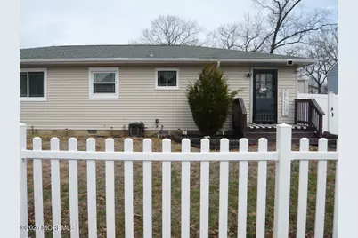 521 Garfield Avenue, Toms River Township, NJ 08753 - Photo 2