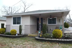 521 Garfield Ave, Toms River Township, NJ 08753 - Photo 1