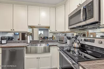 114 Wellington Place, Matawan, NJ 07747 - Photo 14