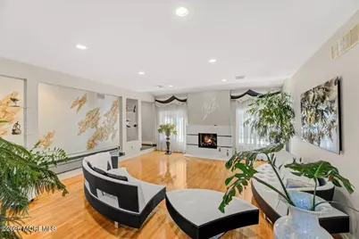 5 Cherry Point Court, Morganville, NJ 07751 - Photo 10