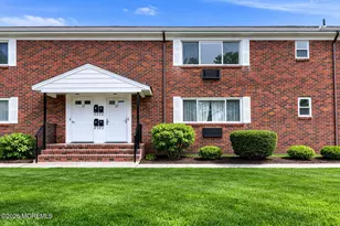 15 Azalea Ct, Eatontown, NJ 07724 - Photo 4