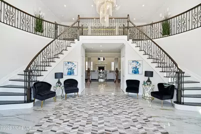 6 Parker Court, Millstone Township, NJ 08510 - Photo 2