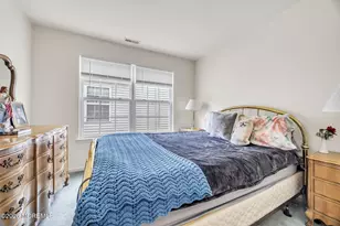 155 Point of Woods Blvd, Morganville, NJ 07751 - Photo 28