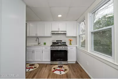 25 Belshaw Avenue, Shrewsbury, NJ 07724 - Photo 4