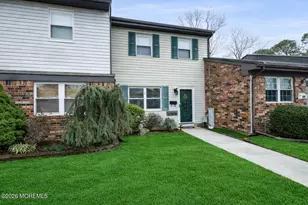 152 Greenwood Loop Rd, Brick, NJ 08724 - Photo 2